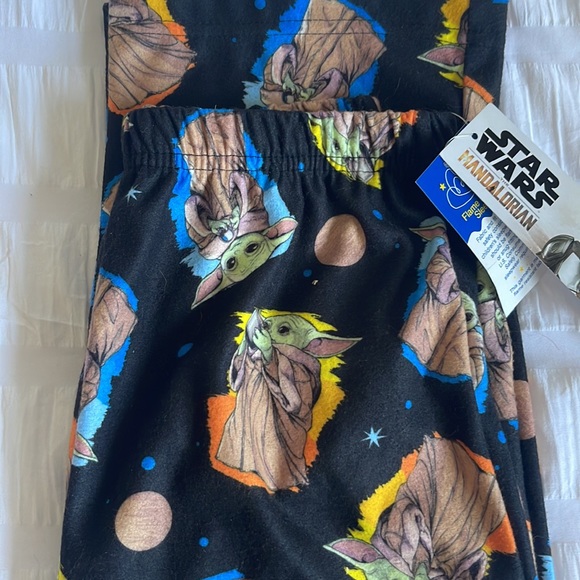 Star Wars pj bottoms - Picture 2 of 2